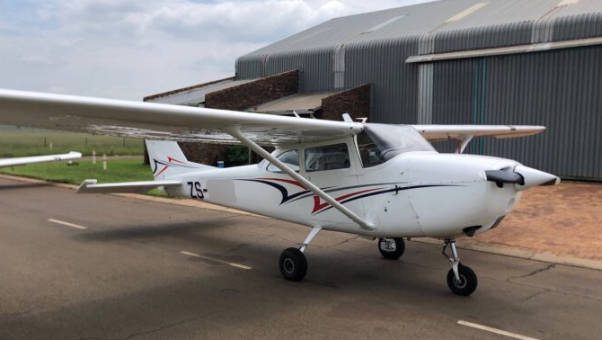 Cessna-172-for-sale-Buy-Cessna-172-Used-Cessna-172-for-sale-Cessna-172-aircraft-Affordable Cessna-172-Pre-owned-Cessna-172-Cessna-172-Skyhawk-Cessna-172-airplane-for-sale-Cessna